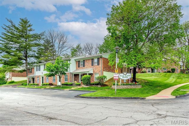 1405 Vadera Court, Fenton, MO 63026