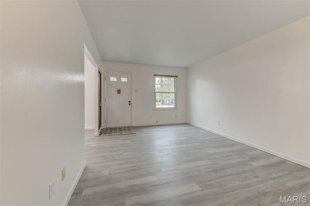 1405 Vadera Court, Fenton, MO 63026