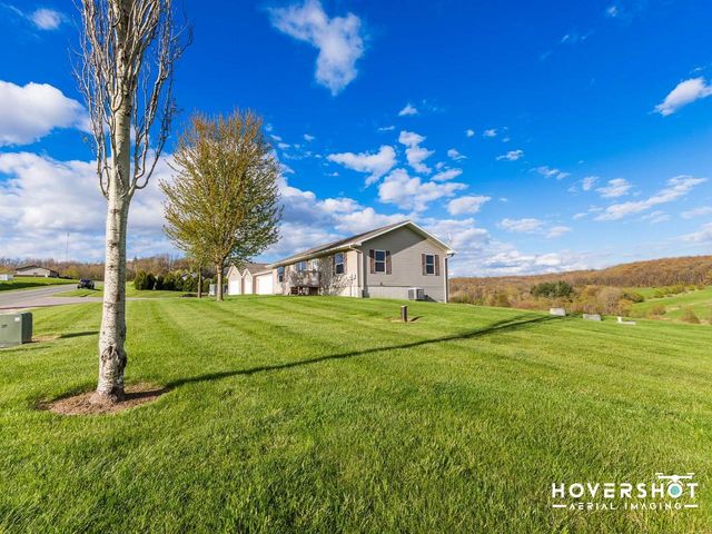 N1344 Fox Road, Wonewoc, WI 53968