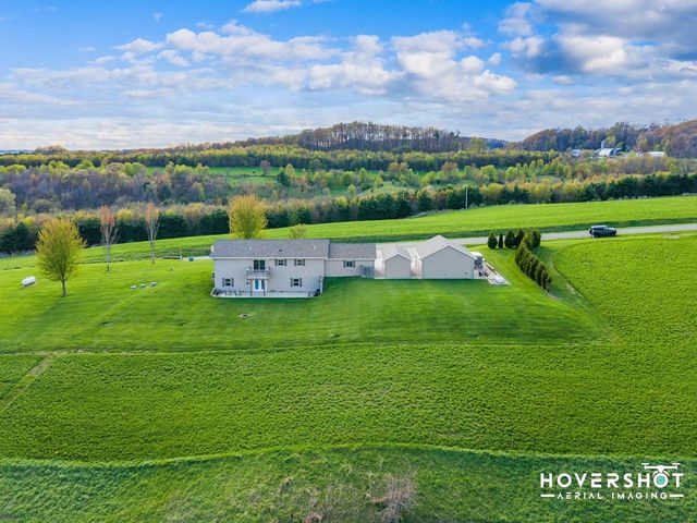 N1344 Fox Road, Wonewoc, WI 53968