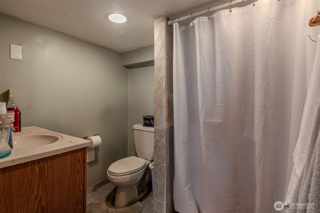 221 Okanogan Ave, Wenatchee, WA 98801