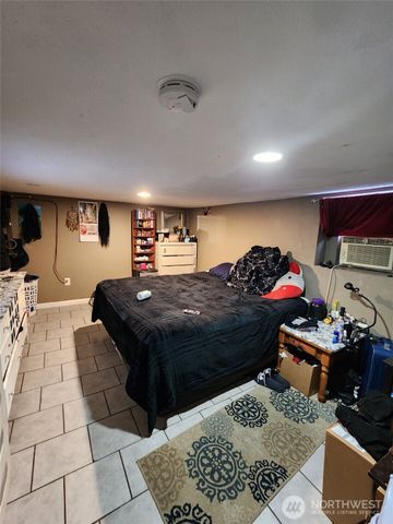 221 Okanogan Ave, Wenatchee, WA 98801