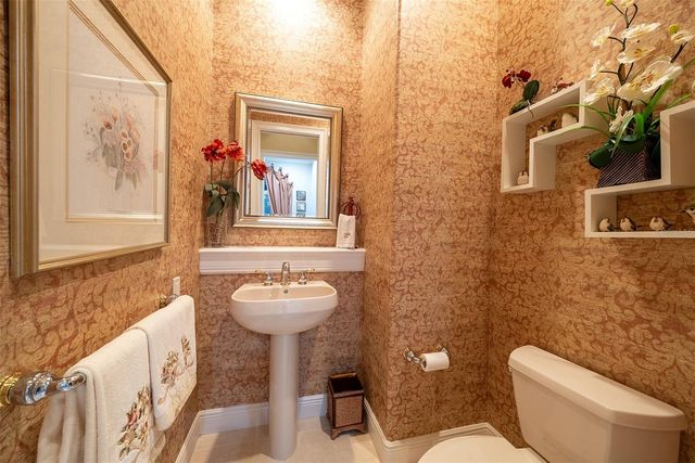 14 CARISA ROYALE COURT, Englewood, FL 34223