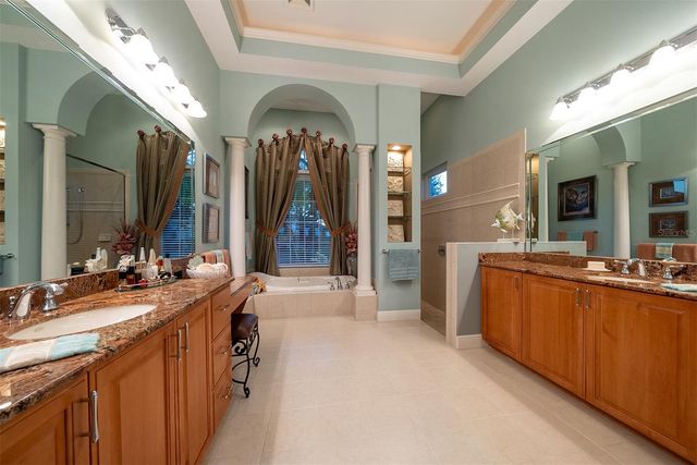 14 CARISA ROYALE COURT, Englewood, FL 34223