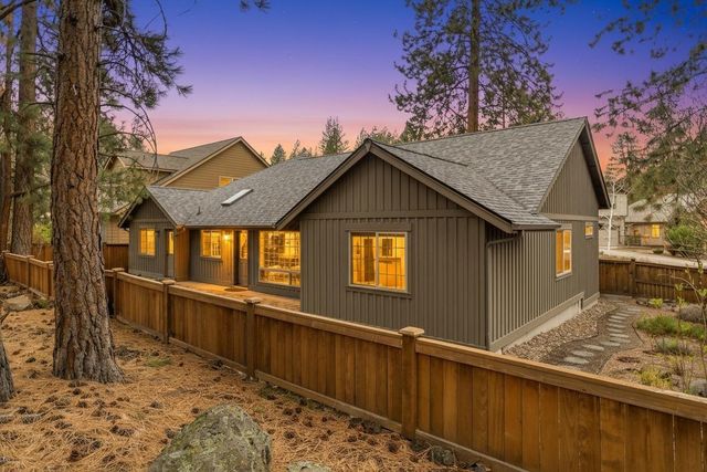 60908 Crested Butte Lane, Bend, OR 97702