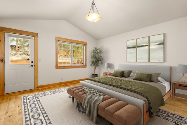 60908 Crested Butte Lane, Bend, OR 97702