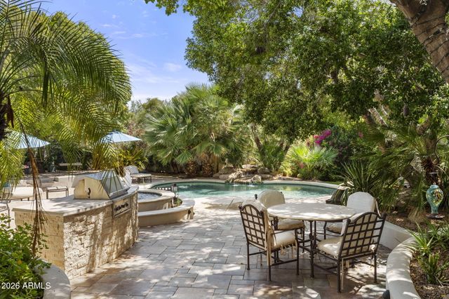 5209 N 63RD Place, Paradise Valley, AZ 85253