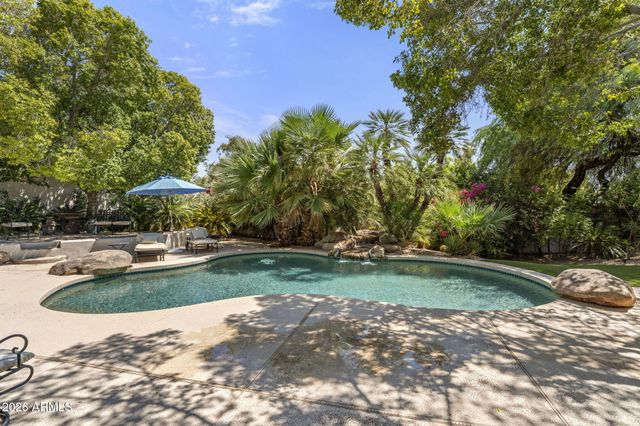 5209 N 63RD Place, Paradise Valley, AZ 85253
