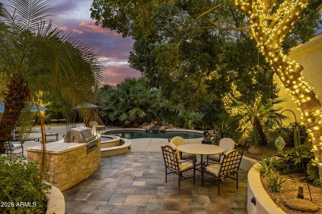 5209 N 63RD Place, Paradise Valley, AZ 85253