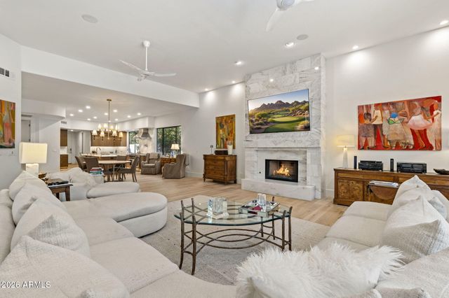 5209 N 63RD Place, Paradise Valley, AZ 85253