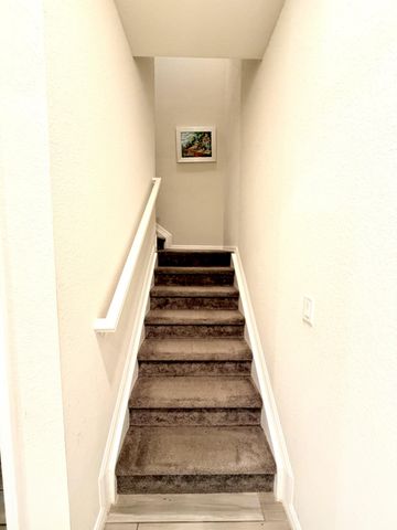 2800 Troubadour Street, Palm Springs, FL 33406