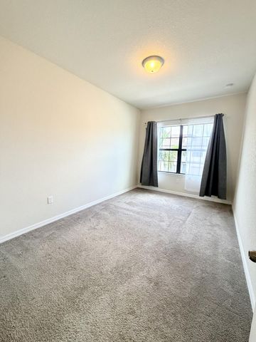 2800 Troubadour Street, Palm Springs, FL 33406