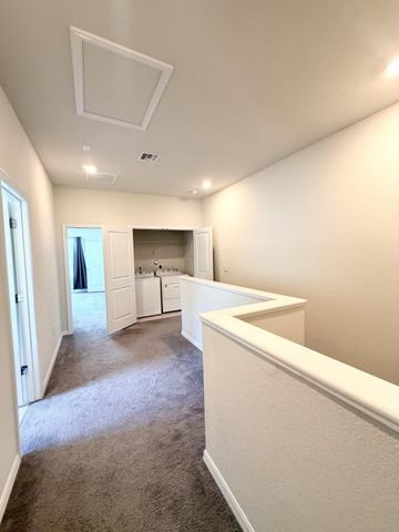 2800 Troubadour Street, Palm Springs, FL 33406