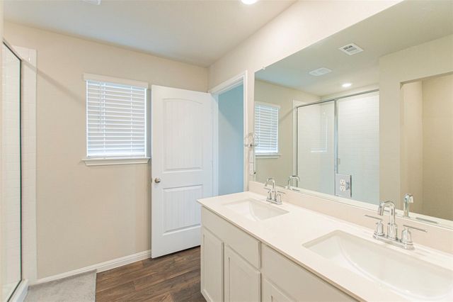 734 Shallowford PL, Bastrop, TX 78602