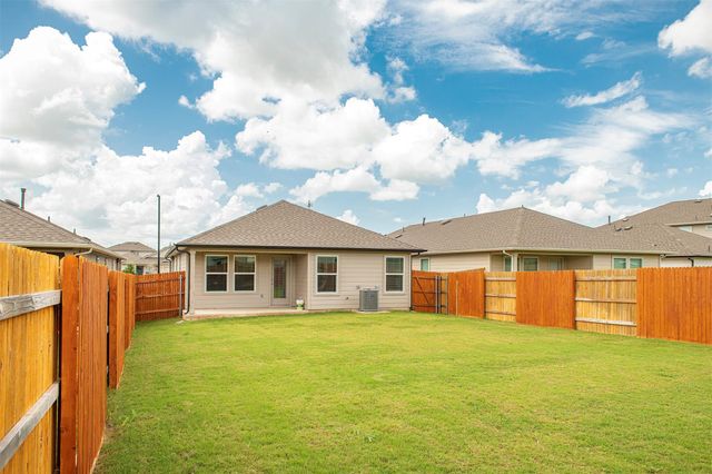 734 Shallowford PL, Bastrop, TX 78602