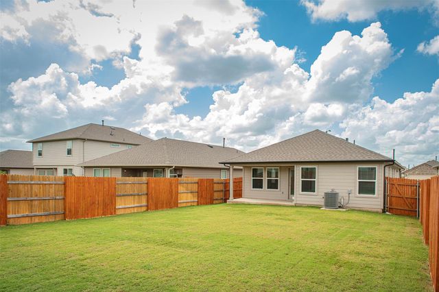 734 Shallowford PL, Bastrop, TX 78602