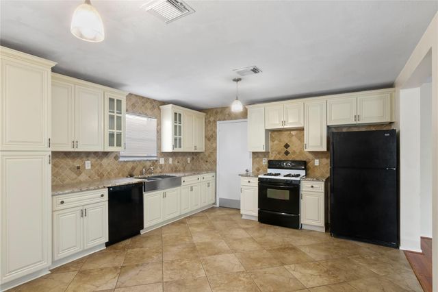 5815 Clerkenwell Drive, Houston, TX 77084