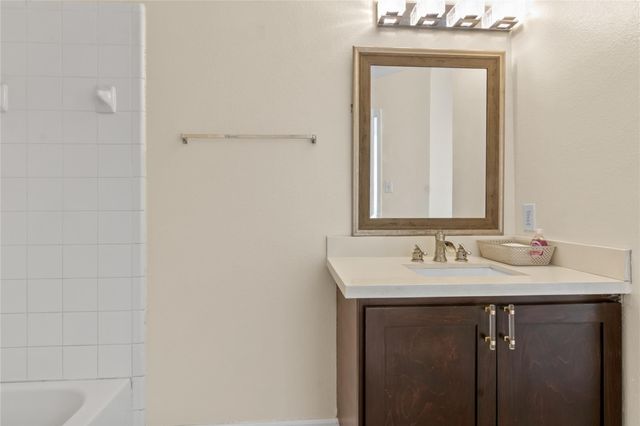 5815 Clerkenwell Drive, Houston, TX 77084