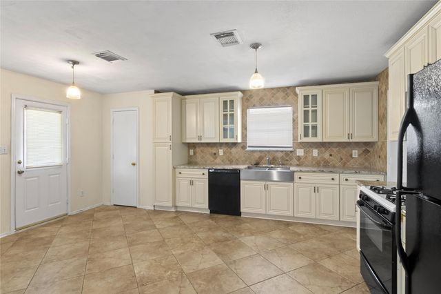 5815 Clerkenwell Drive, Houston, TX 77084