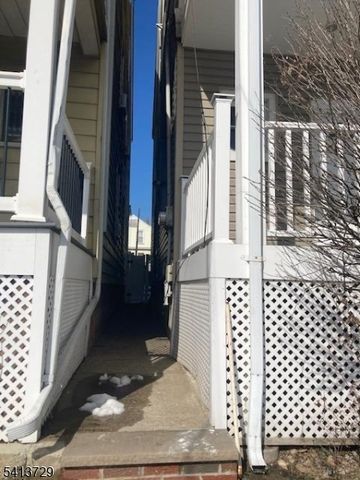 247 N 8Th St, Prospect Park Boro, NJ 07508