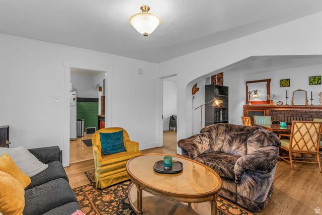 863 W FREMONT AVE, Salt Lake City, UT 84104