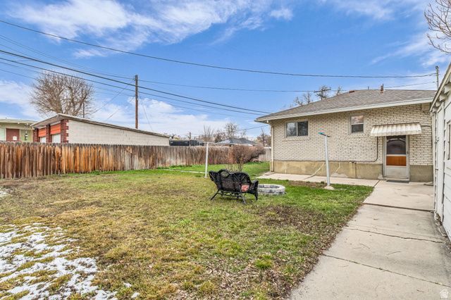 863 W FREMONT AVE, Salt Lake City, UT 84104