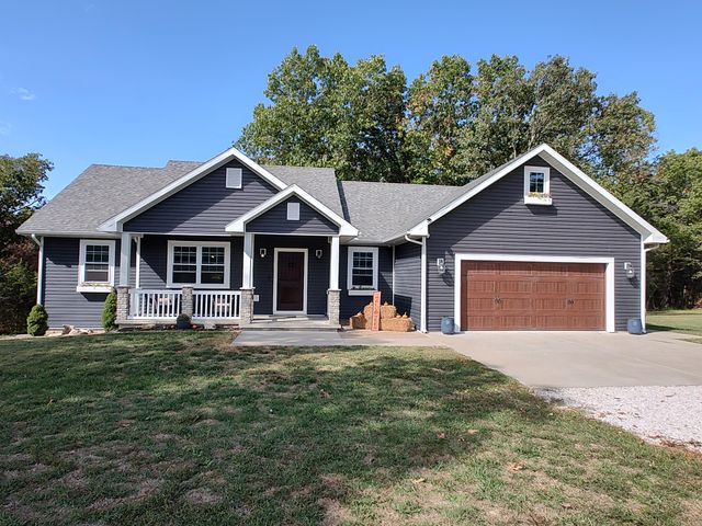 2373 E 540th Road, Buffalo, MO 65622