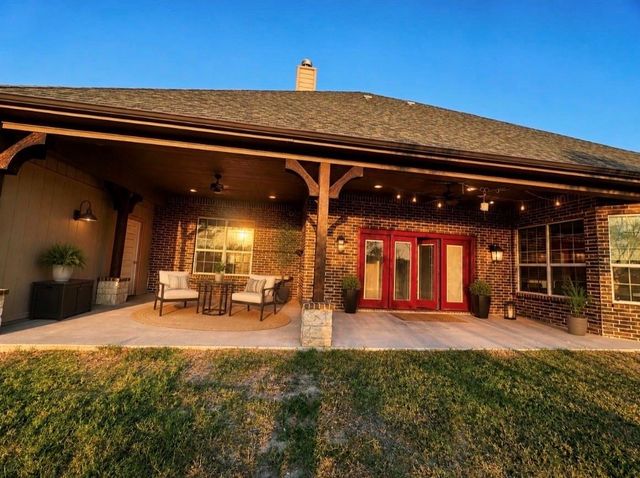 107 Rock Salt Court, Springtown, TX 76082