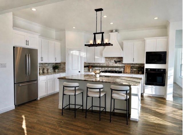 107 Rock Salt Court, Springtown, TX 76082