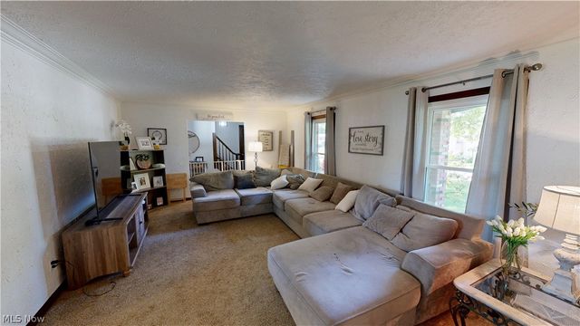 318 Ingram Drive, Boardman, OH 44512