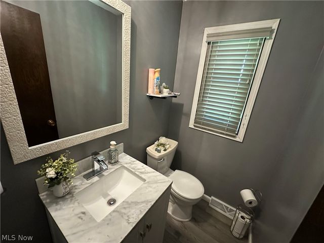 318 Ingram Drive, Boardman, OH 44512