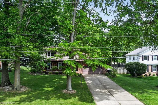 318 Ingram Drive, Boardman, OH 44512