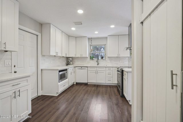 9190 TOTTENHAM Court, Jacksonville, FL 32257