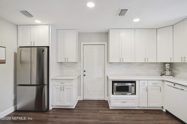 9190 TOTTENHAM Court, Jacksonville, FL 32257