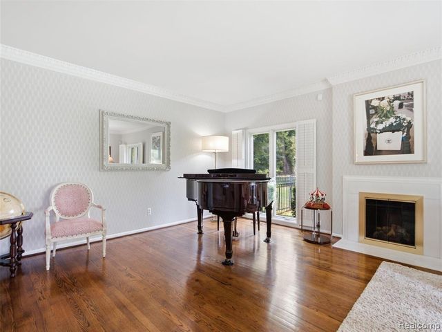 1281 Twin Maples Lane, Bloomfield Hills, MI 48301