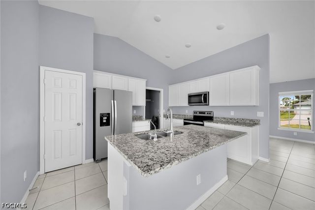 2619 NW 24th PL, Cape Coral, FL 33993
