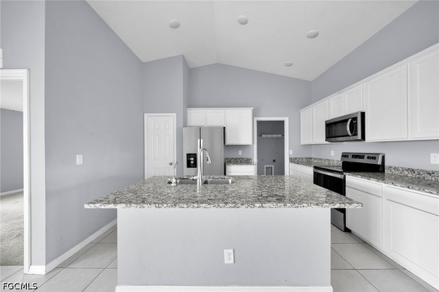 2619 NW 24th PL, Cape Coral, FL 33993