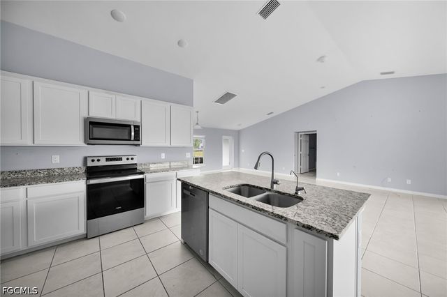 2619 NW 24th PL, Cape Coral, FL 33993