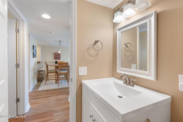 8801 Reed Drive 612, Emerald Isle, NC 28594