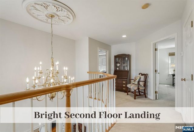 608 Fieldstone Terrace, Wyckoff, NJ 07481
