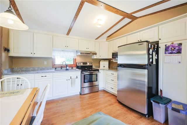 44 Clegg Avenue, Tiverton, RI 02878