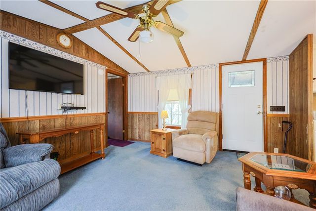 44 Clegg Avenue, Tiverton, RI 02878