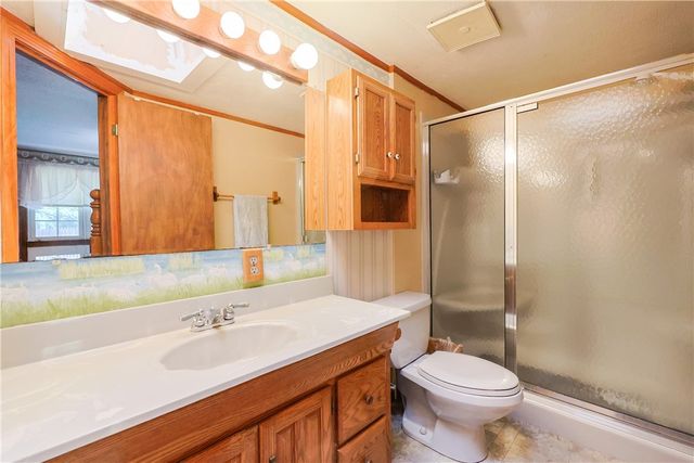 44 Clegg Avenue, Tiverton, RI 02878