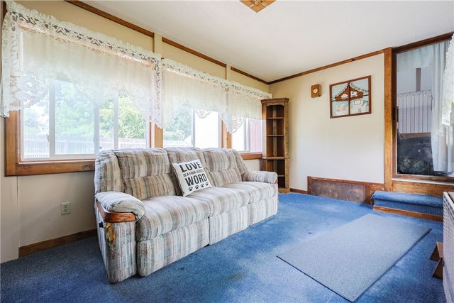 44 Clegg Avenue, Tiverton, RI 02878