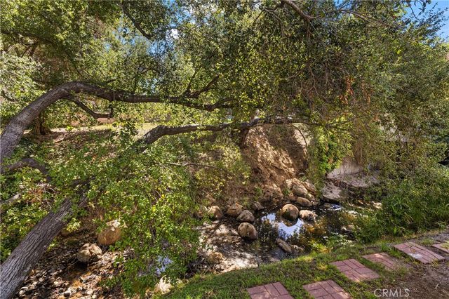 23473 Park Sorrento, Calabasas, CA 91302