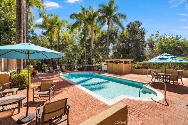 23473 Park Sorrento, Calabasas, CA 91302