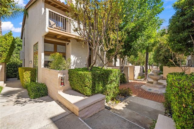 23473 Park Sorrento, Calabasas, CA 91302