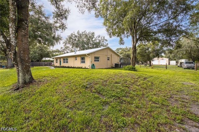 11700 Deal RD, North Fort Myers, FL 33917