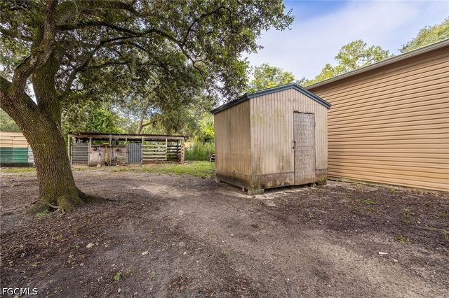 11700 Deal RD, North Fort Myers, FL 33917