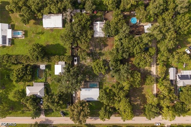 11700 Deal RD, North Fort Myers, FL 33917